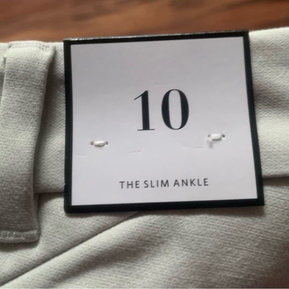 White House Black Market- w’s 10 - The Slim ankle - light gray/cream color - Picture 7 of 7